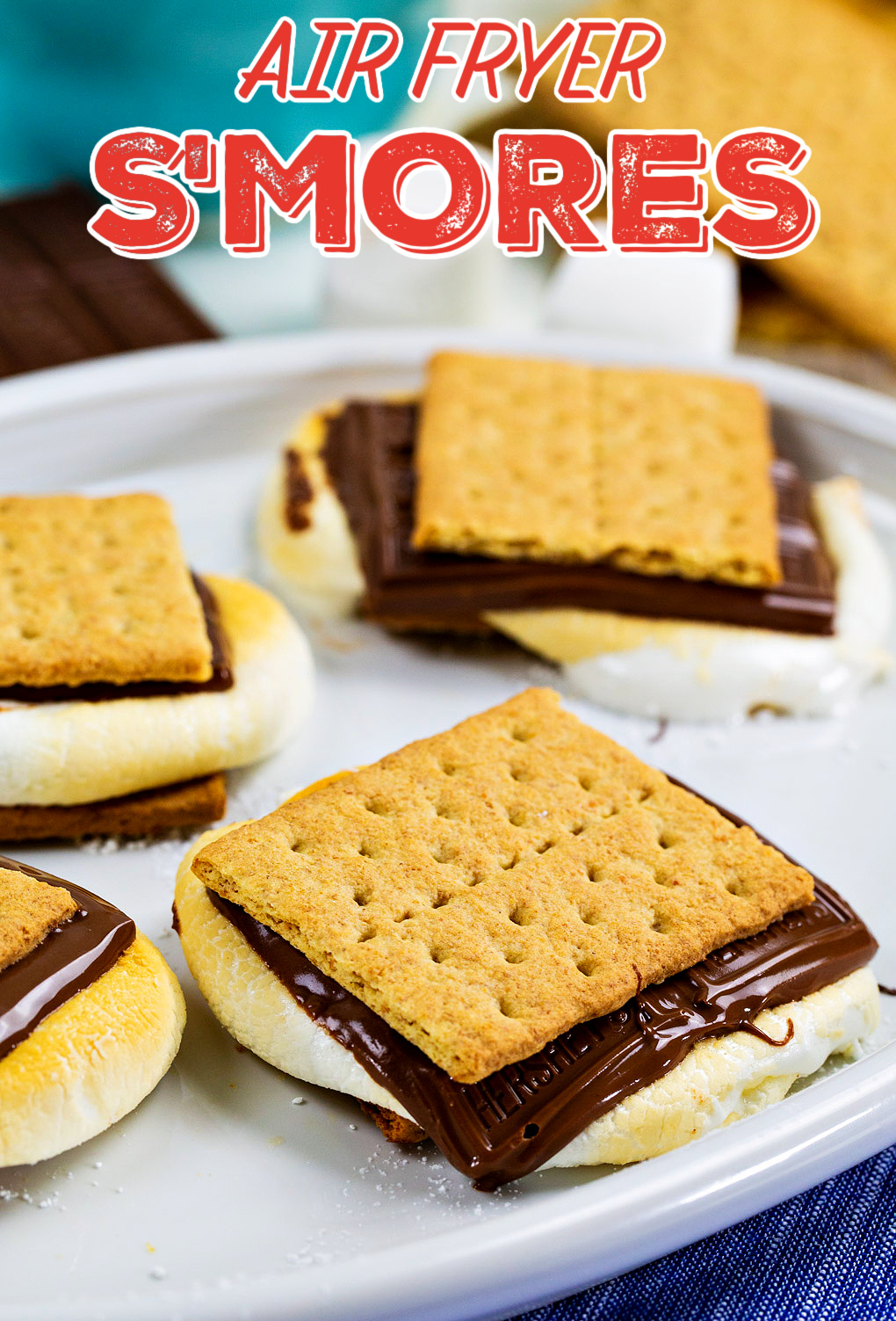 Air fryer S'mores on a serving plate.