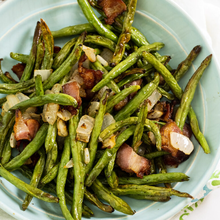 Air Fryer Green Beans with Bacon