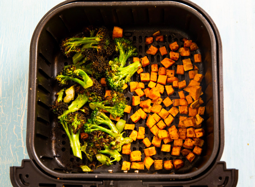 Broccoli and sweet potatoes in air fryer.